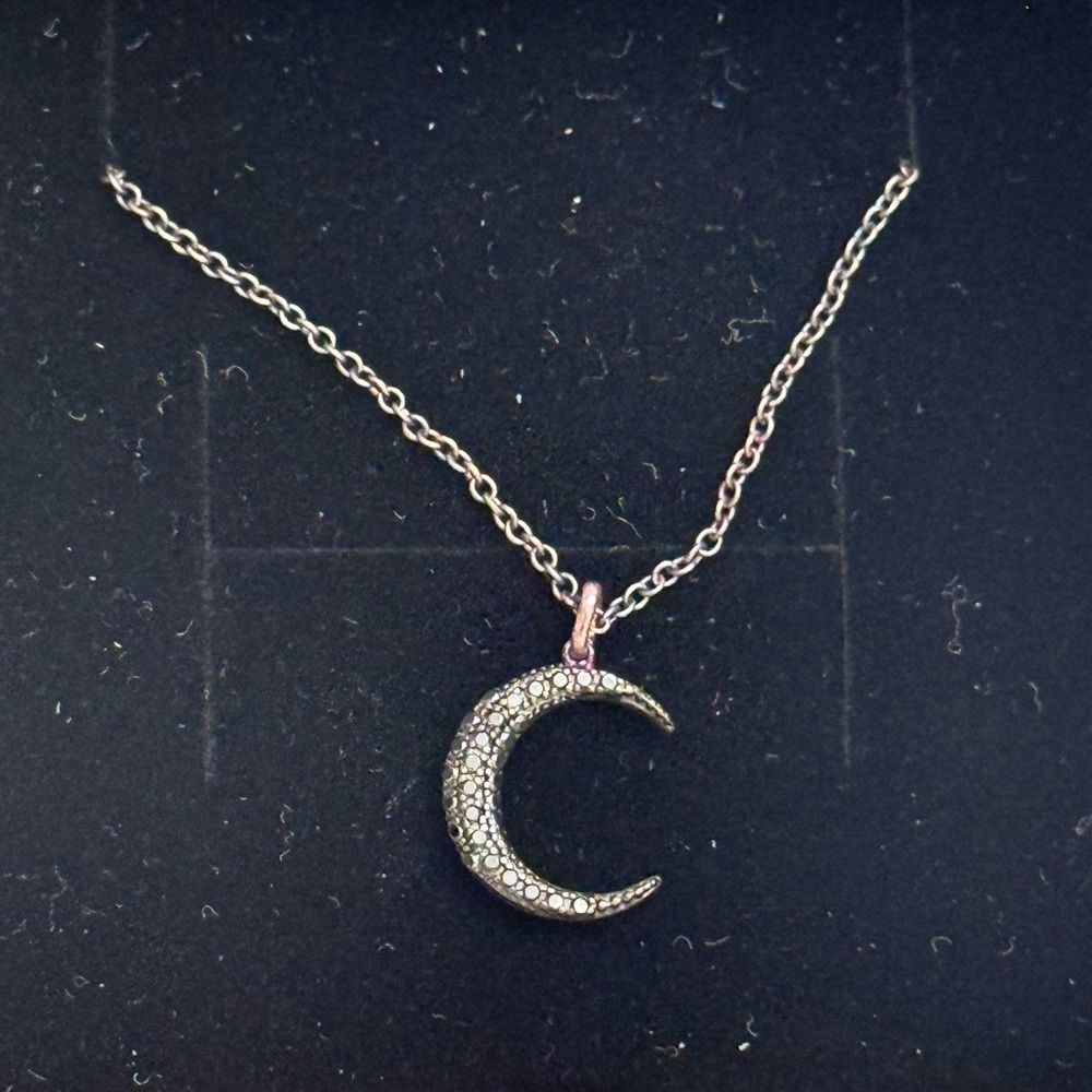 Sugar Bean Jewelry Crescent Moon Pendant Necklace